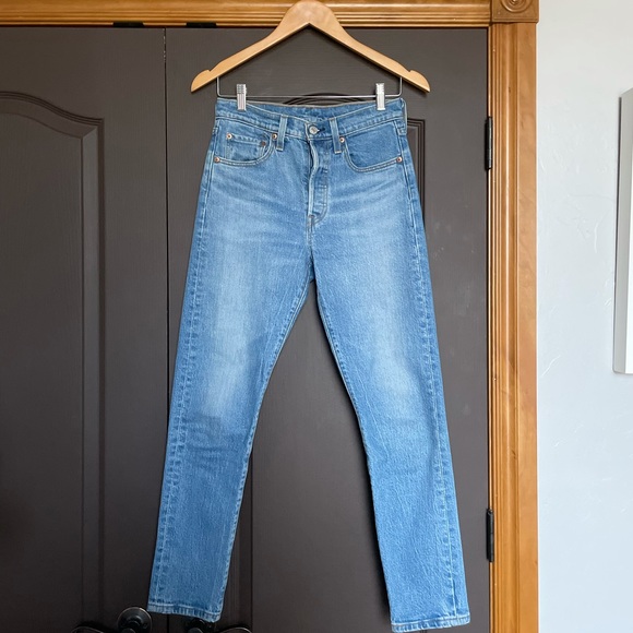 Levi’s 501s Jeans - Picture 1 of 6